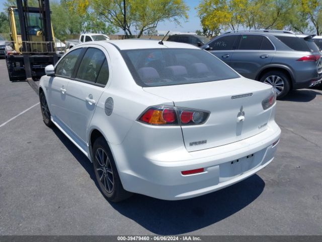 Photo 2 VIN: JA32U2FU4HU010570 - MITSUBISHI LANCER 