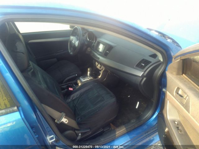 Photo 4 VIN: JA32U2FU5AU017260 - MITSUBISHI LANCER 