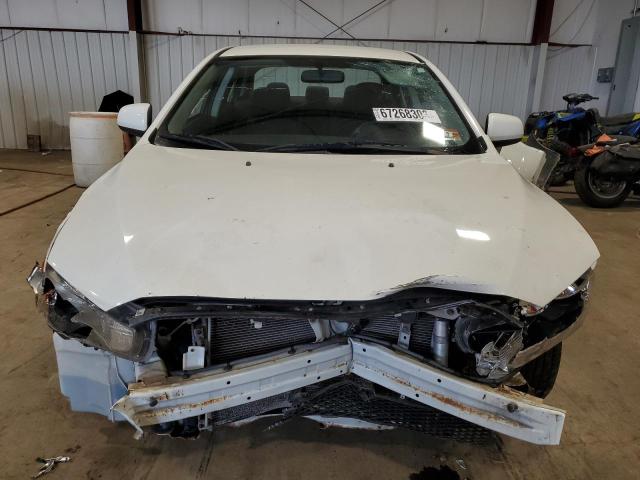 Photo 4 VIN: JA32U2FU5BU000802 - MITSUBISHI LANCER 