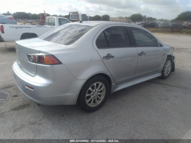 Photo 3 VIN: JA32U2FU5CU011820 - MITSUBISHI LANCER 