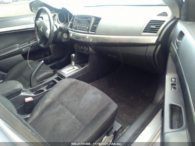 Photo 4 VIN: JA32U2FU5FU015919 - MITSUBISHI LANCER 