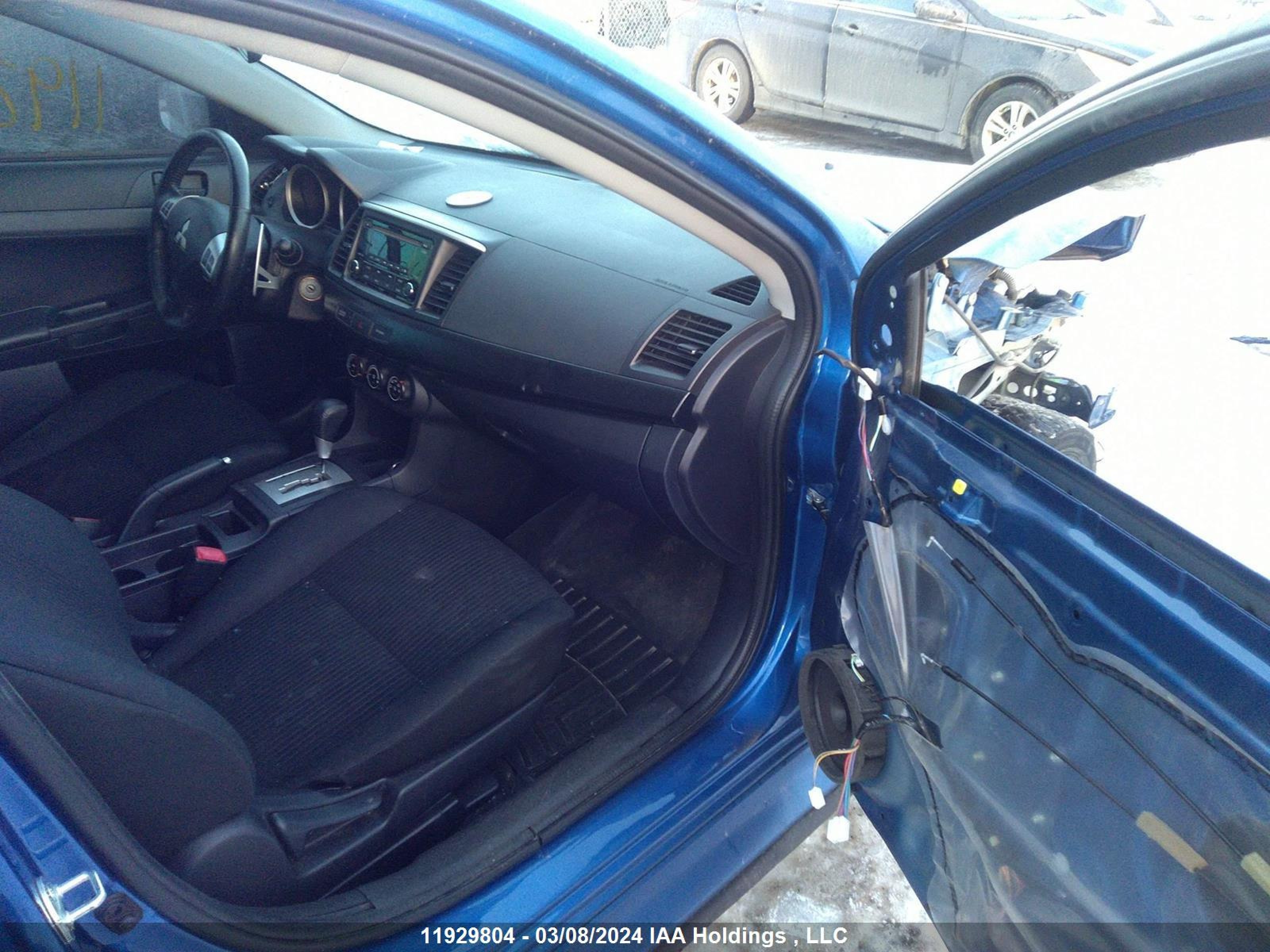 Photo 4 VIN: JA32U2FU5FU607739 - MITSUBISHI LANCER 