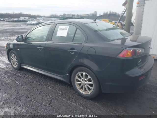 Photo 2 VIN: JA32U2FU7BU019450 - MITSUBISHI LANCER 