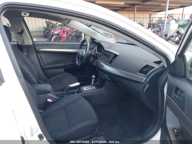 Photo 4 VIN: JA32U2FU7EU015306 - MITSUBISHI LANCER 