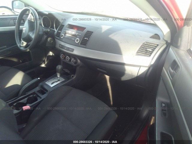 Photo 4 VIN: JA32U2FU8BU009817 - MITSUBISHI LANCER 