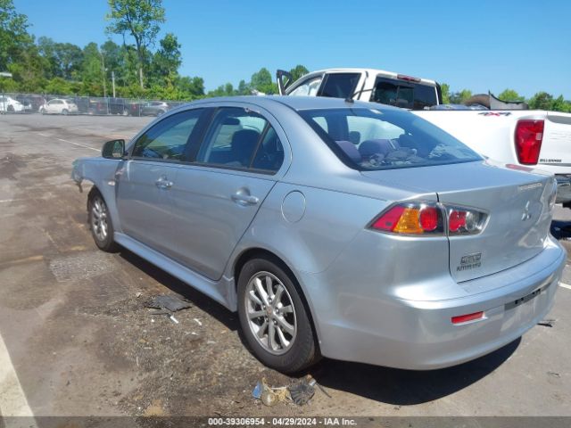 Photo 2 VIN: JA32U2FU8BU046138 - MITSUBISHI LANCER 