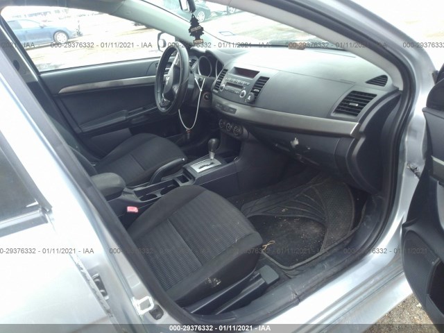 Photo 4 VIN: JA32U2FU8DU007858 - MITSUBISHI LANCER 