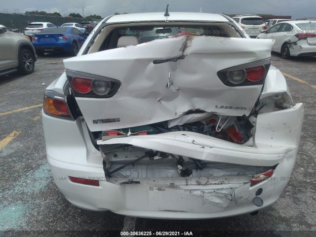 Photo 5 VIN: JA32U2FU8GU000705 - MITSUBISHI LANCER 