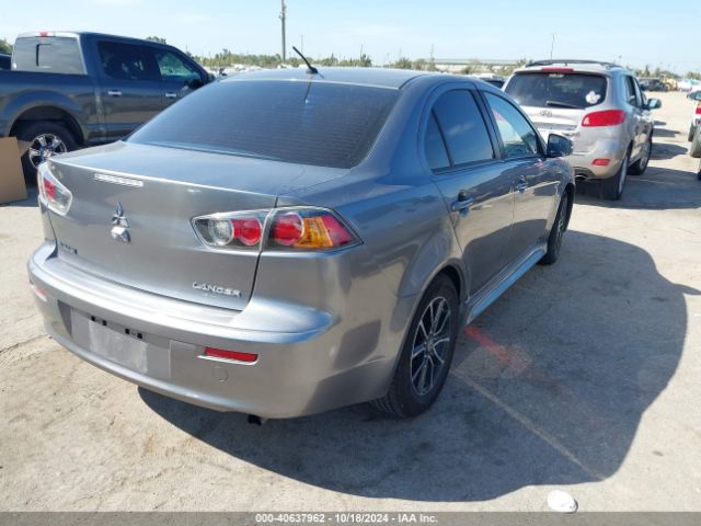 Photo 3 VIN: JA32U2FU8HU015738 - MITSUBISHI LANCER 