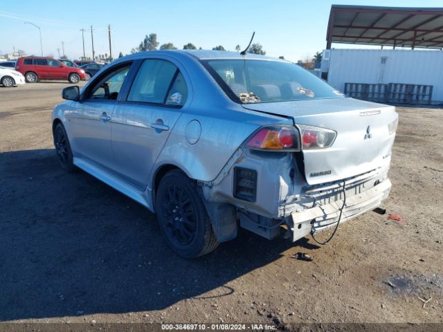 Photo 2 VIN: JA32U2FU9FU003479 - MITSUBISHI LANCER 