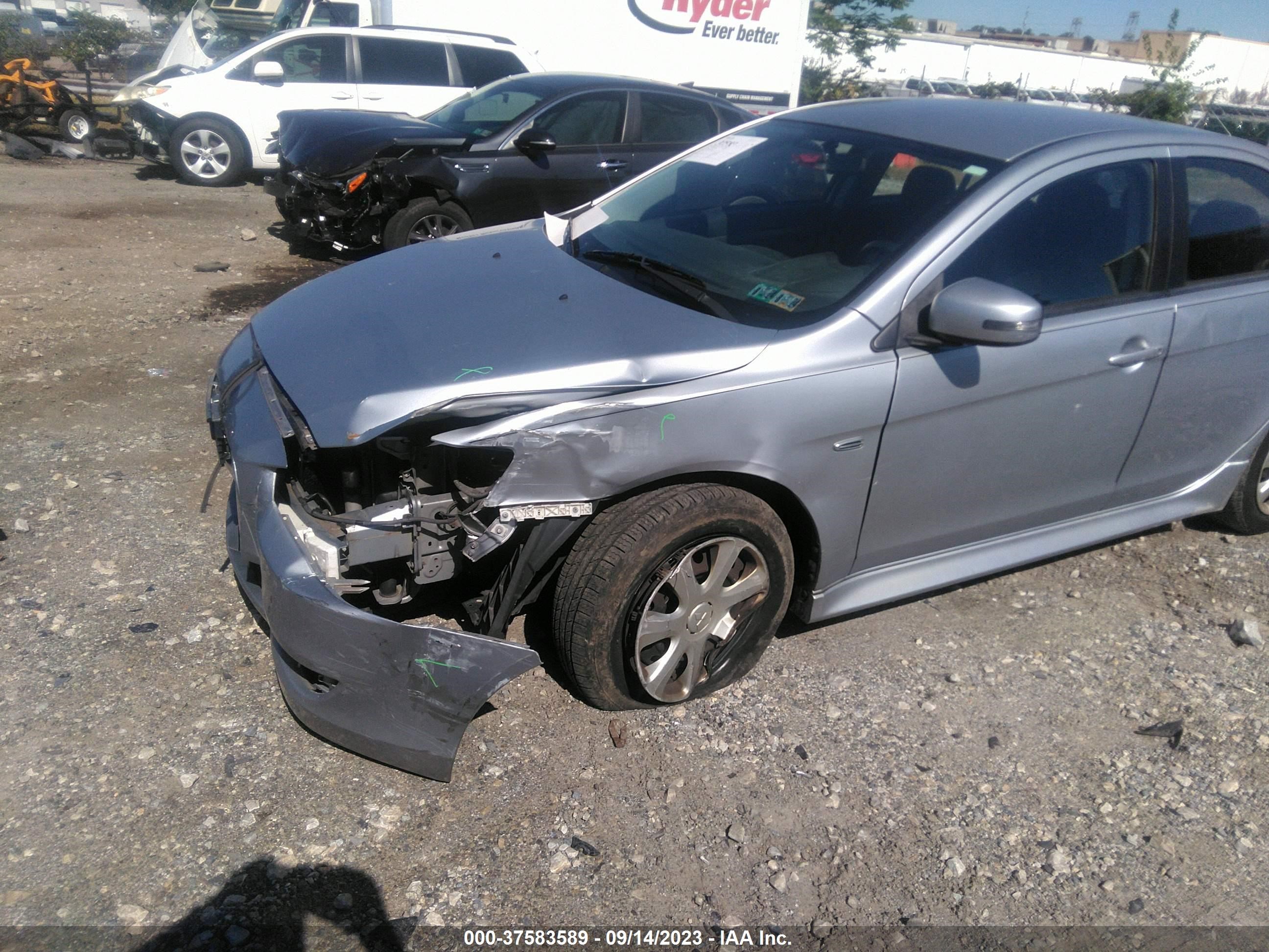 Photo 5 VIN: JA32U2FU9FU018015 - MITSUBISHI LANCER 