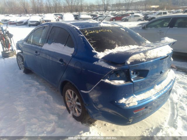 Photo 2 VIN: JA32U2FU9HU002447 - MITSUBISHI LANCER 