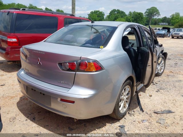 Photo 3 VIN: JA32U2FUXAU019070 - MITSUBISHI LANCER 