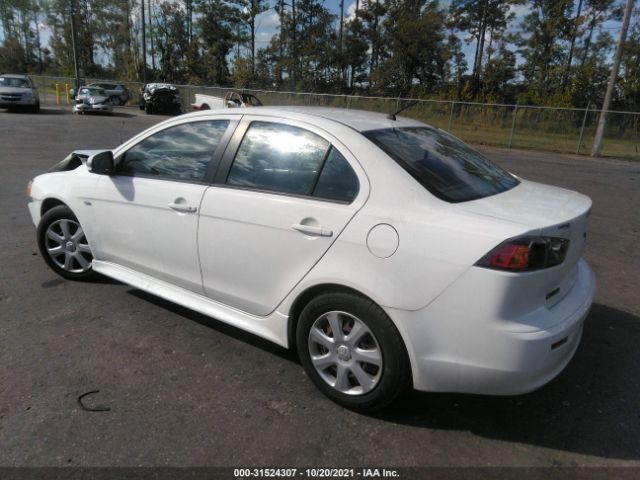 Photo 2 VIN: JA32U2FUXFU013602 - MITSUBISHI LANCER 