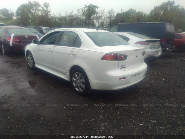 Photo 2 VIN: JA32U2FUXFU018296 - MITSUBISHI LANCER 