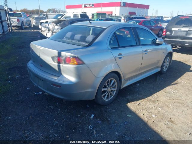 Photo 3 VIN: JA32U2FUXGU005761 - MITSUBISHI LANCER 