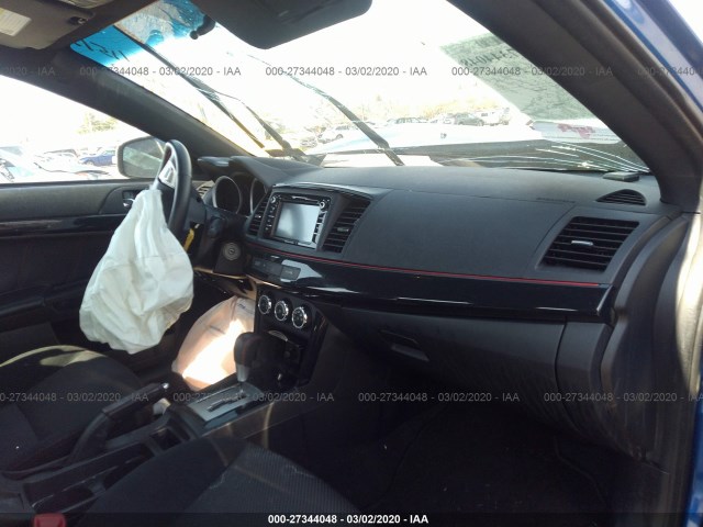 Photo 4 VIN: JA32U2FUXHU012811 - MITSUBISHI LANCER 