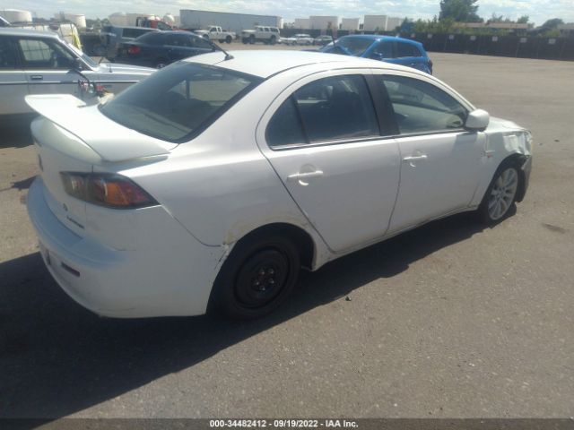 Photo 3 VIN: JA32U8FW0BU012747 - MITSUBISHI LANCER 