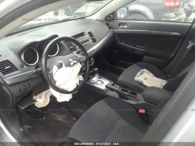 Photo 4 VIN: JA32U8FW2AU013090 - MITSUBISHI LANCER 