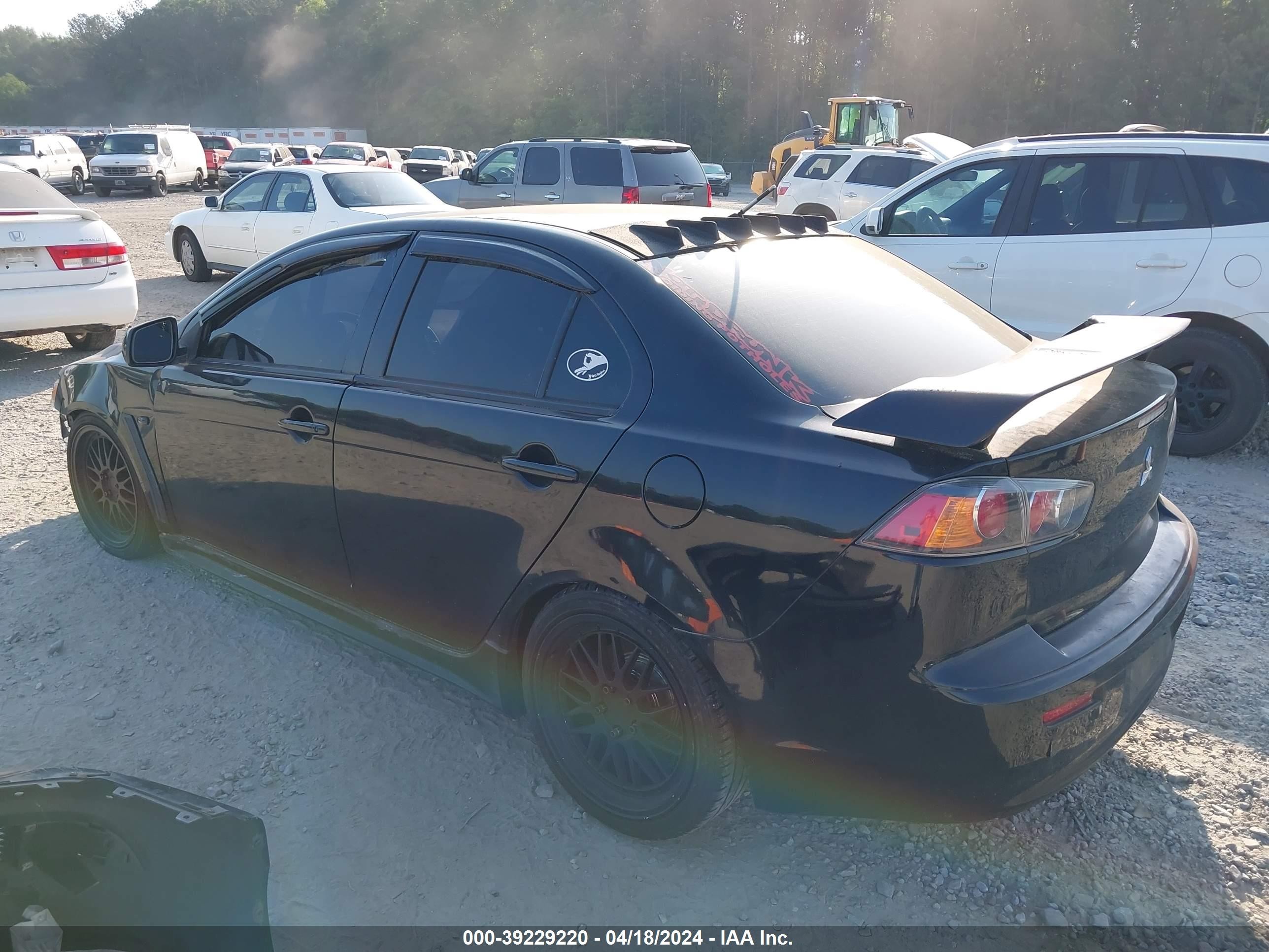 Photo 2 VIN: JA32U8FW5AU003458 - MITSUBISHI LANCER 