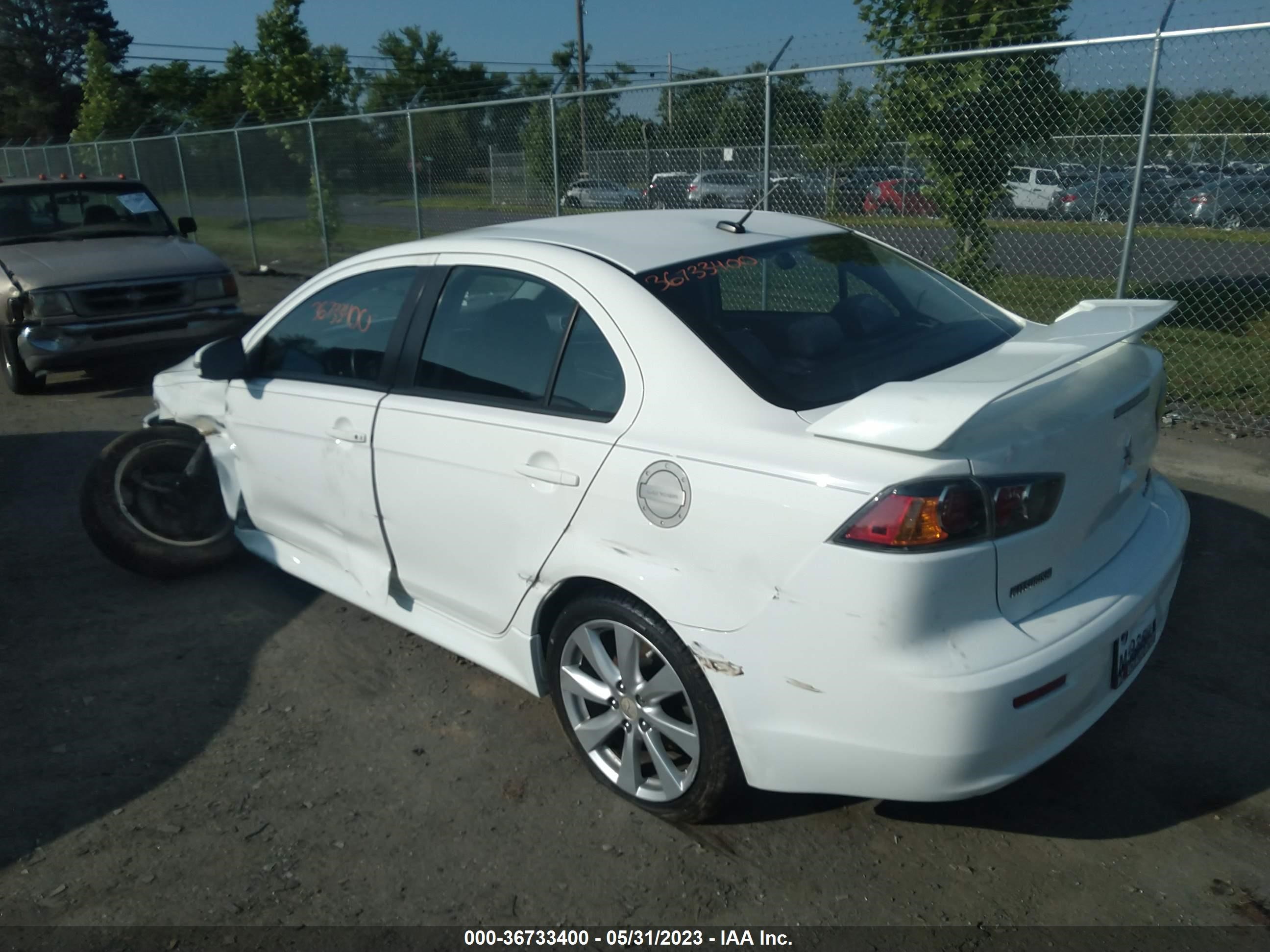 Photo 2 VIN: JA32U8FW6FU017893 - MITSUBISHI LANCER 