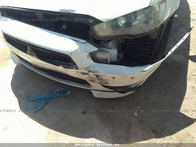 Photo 5 VIN: JA32U8FWXAU032695 - MITSUBISHI LANCER 