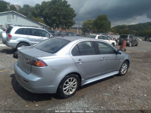 Photo 3 VIN: JA32V2FW1CU013286 - MITSUBISHI LANCER 