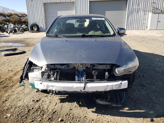 Photo 4 VIN: JA32V2FW4HU013824 - MITSUBISHI LANCER ES 