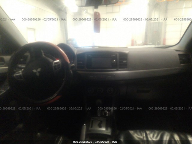 Photo 4 VIN: JA32V2FW9EU008811 - MITSUBISHI LANCER 