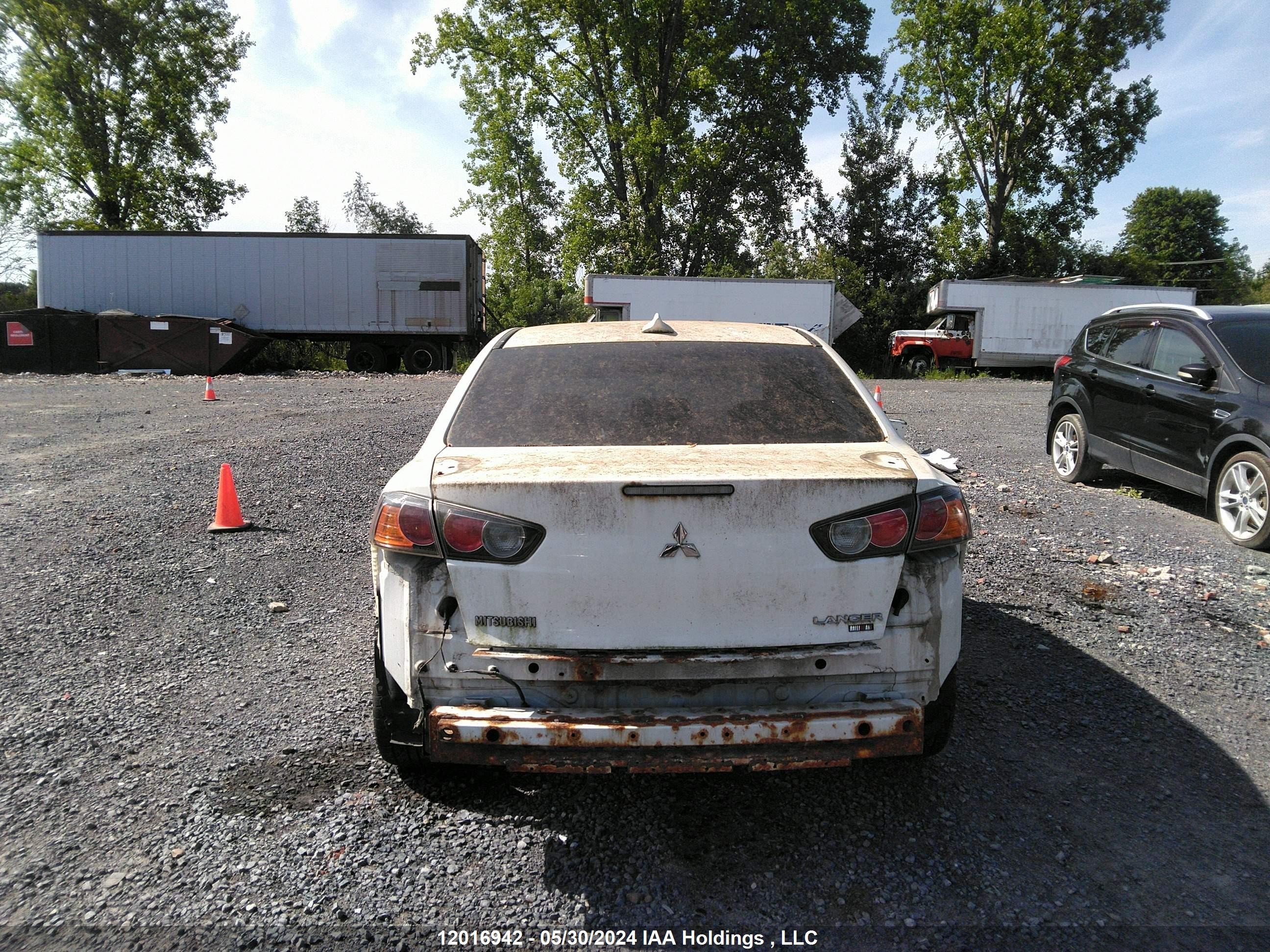 Photo 16 VIN: JA32V6FV3AU606546 - MITSUBISHI LANCER 