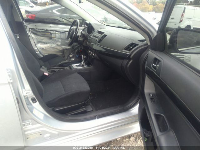 Photo 4 VIN: JA32V6FV8DU024933 - MITSUBISHI LANCER 