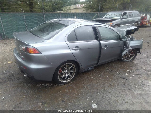 Photo 3 VIN: JA32W5FV4FU010117 - MITSUBISHI LANCER EVOLUTION 