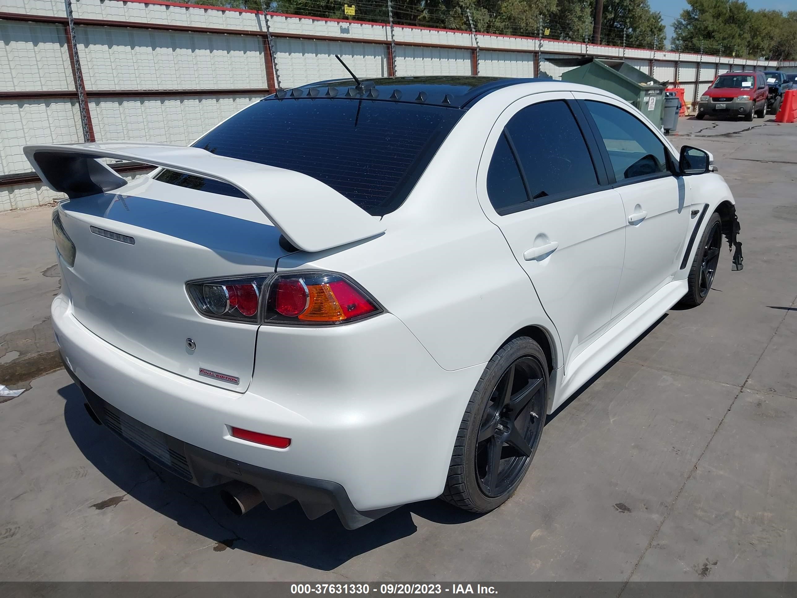 Photo 3 VIN: JA32W7FV3FU028622 - MITSUBISHI LANCER EVOLUTION 