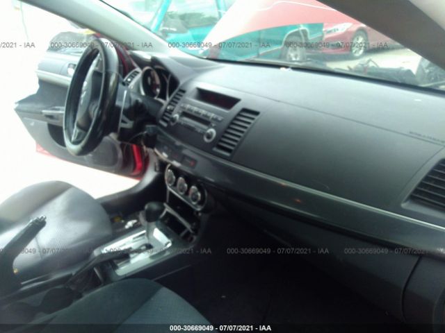 Photo 4 VIN: JA32X8HW8AU002549 - MITSUBISHI LANCER 