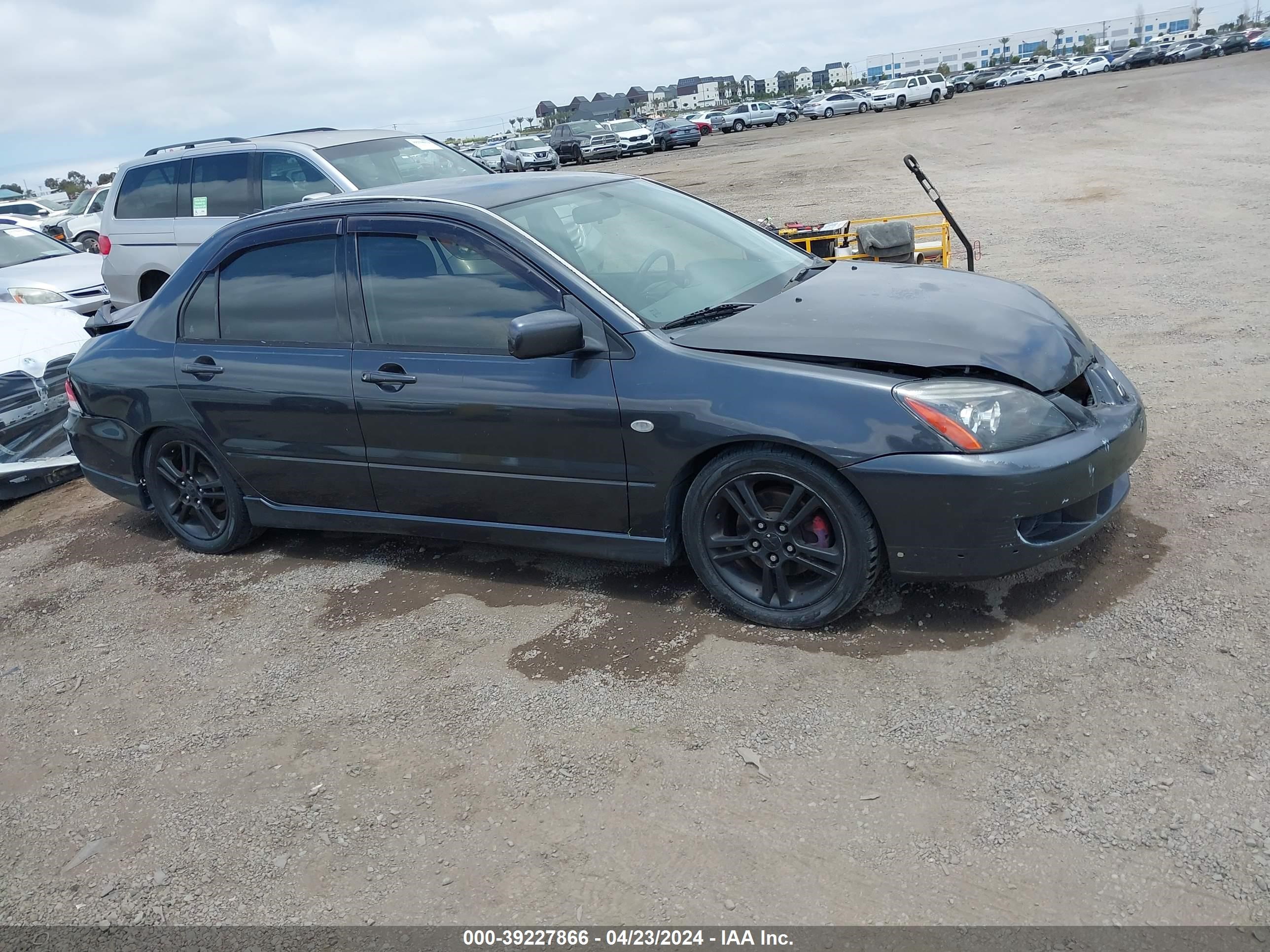 Photo 13 VIN: JA3AJ66F14U018388 - MITSUBISHI LANCER 