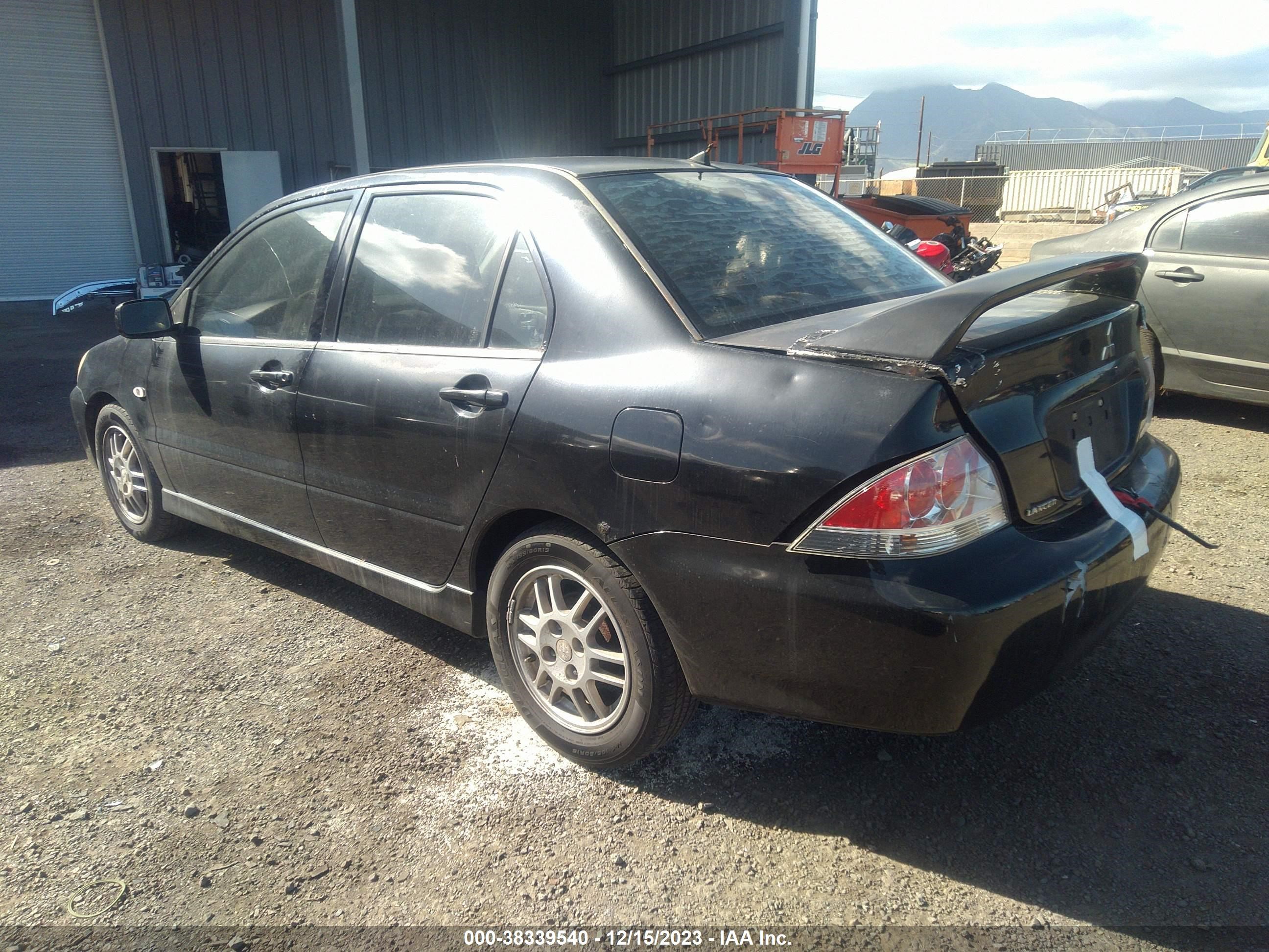 Photo 2 VIN: JA3AJ86EX5U040345 - MITSUBISHI LANCER 