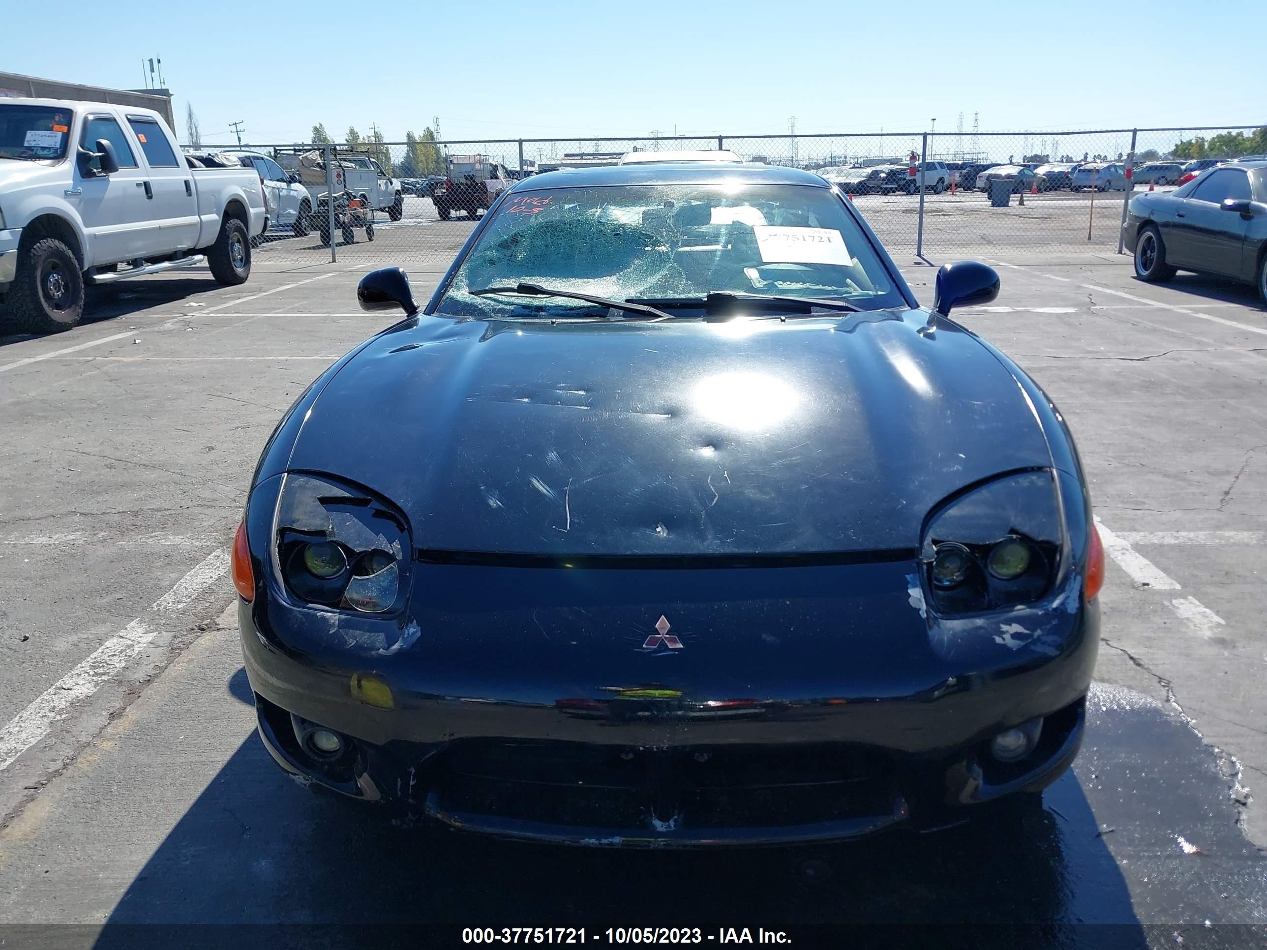 Photo 12 VIN: JA3AM84J3WY001193 - MITSUBISHI 3000 GT 