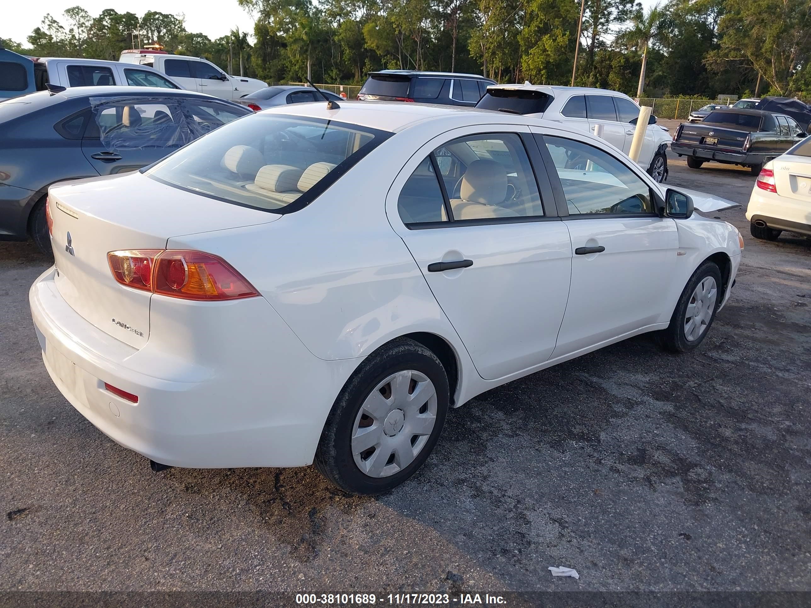 Photo 3 VIN: JA3AU16U19U016429 - MITSUBISHI LANCER 