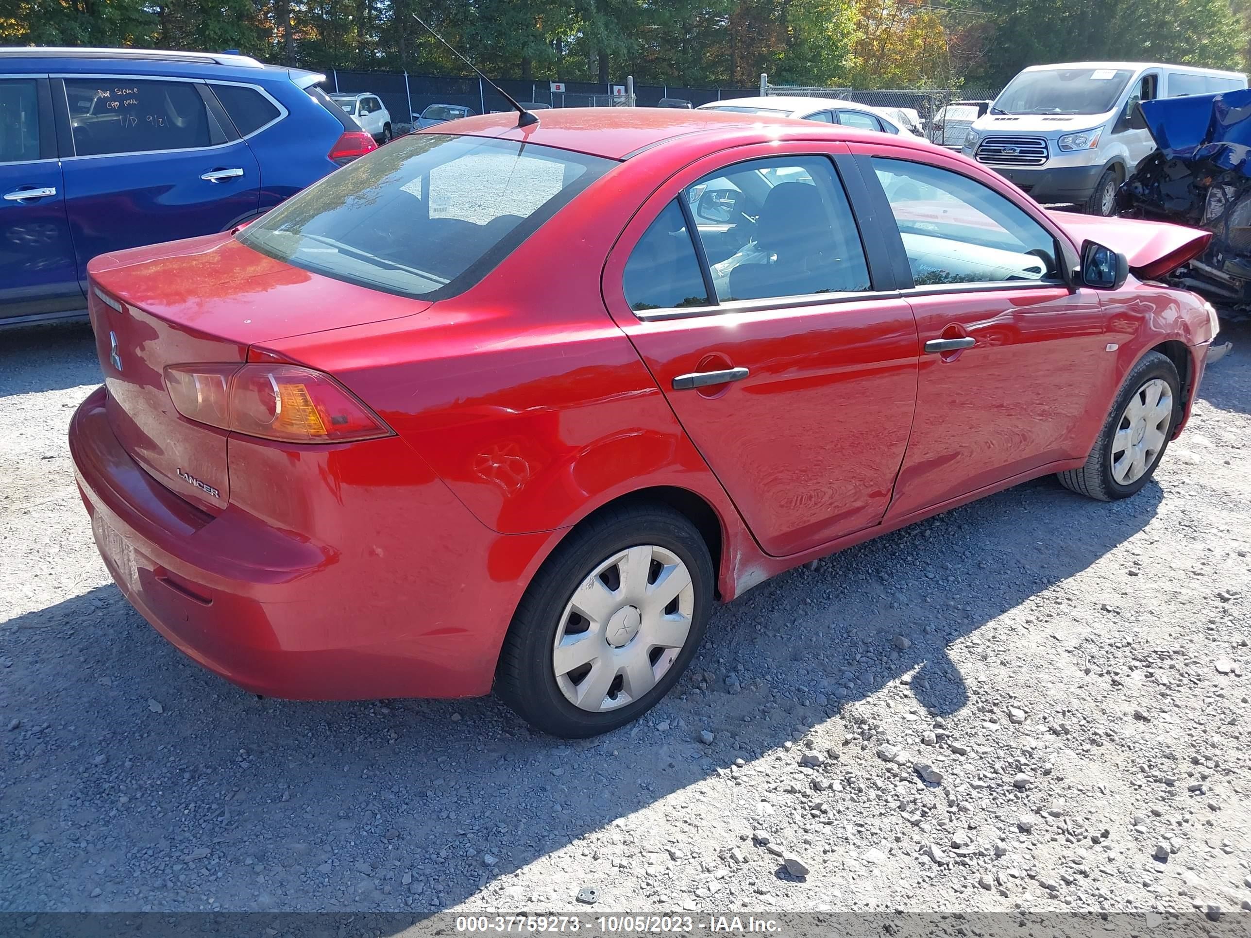 Photo 3 VIN: JA3AU16U28U029303 - MITSUBISHI LANCER 