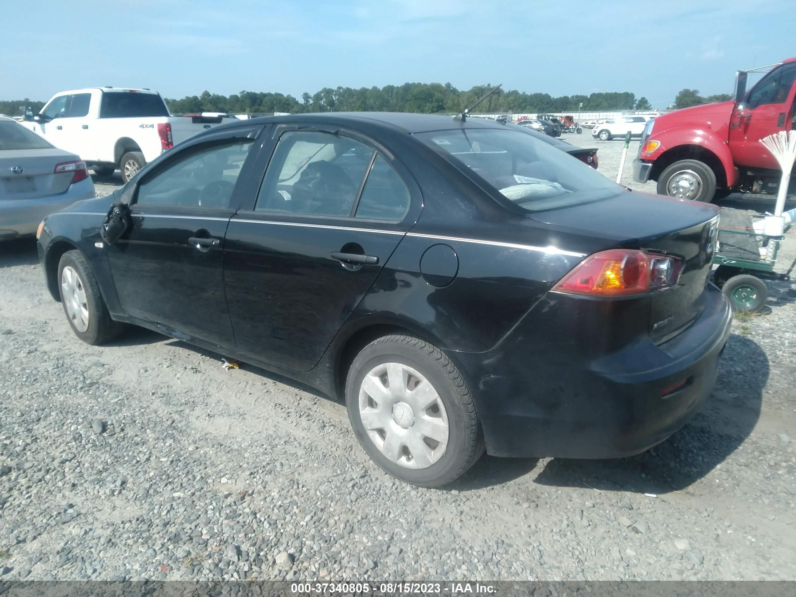 Photo 2 VIN: JA3AU16U49U000323 - MITSUBISHI LANCER 