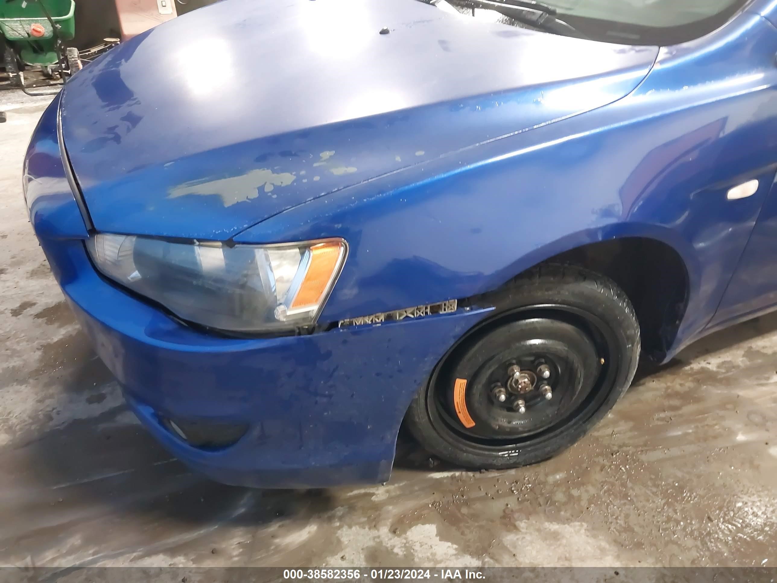 Photo 5 VIN: JA3AU26U28U025435 - MITSUBISHI LANCER 