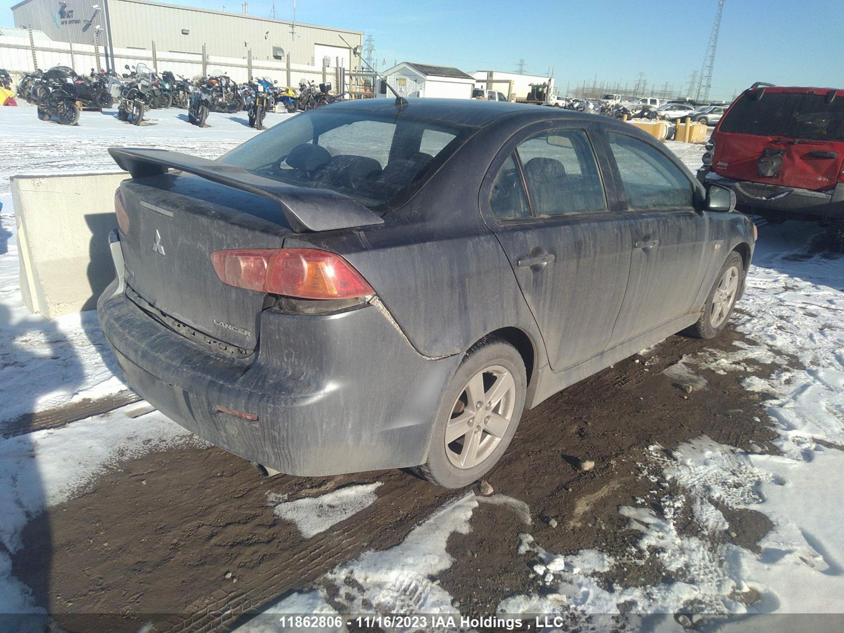 Photo 3 VIN: JA3AU26U49U608137 - MITSUBISHI LANCER 