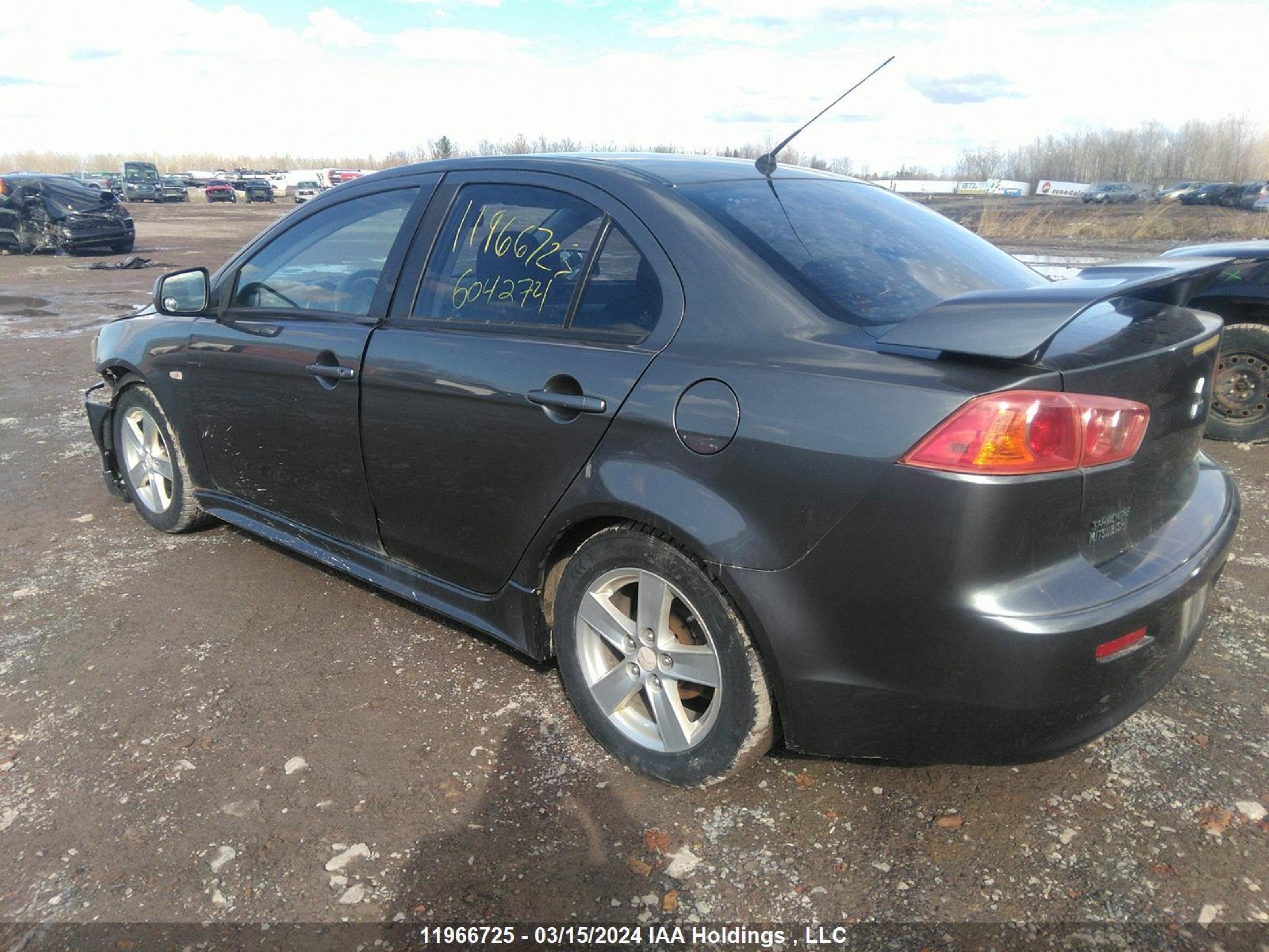 Photo 2 VIN: JA3AU26U78U604274 - MITSUBISHI LANCER 