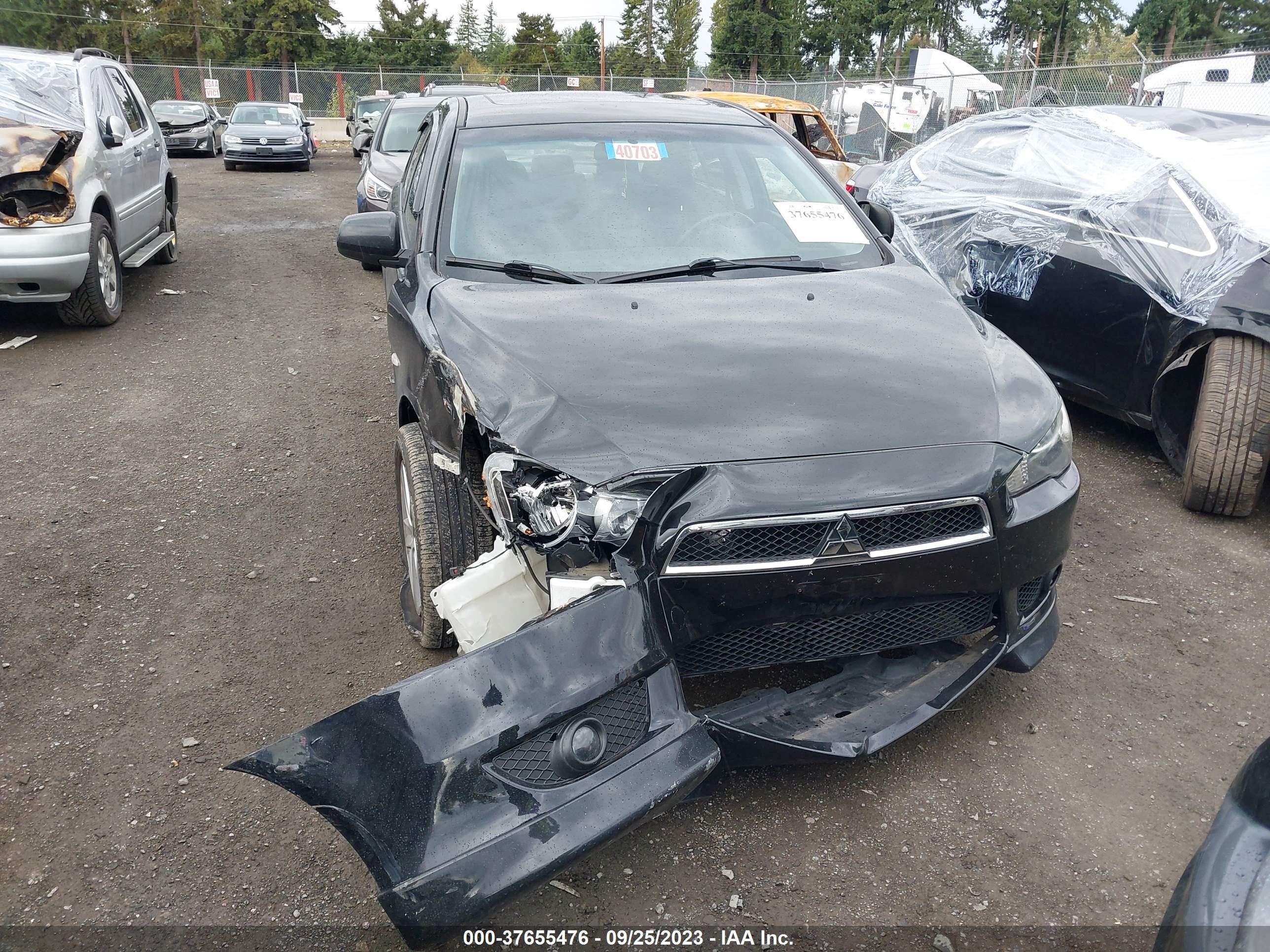 Photo 11 VIN: JA3AU26U89U003036 - MITSUBISHI LANCER 