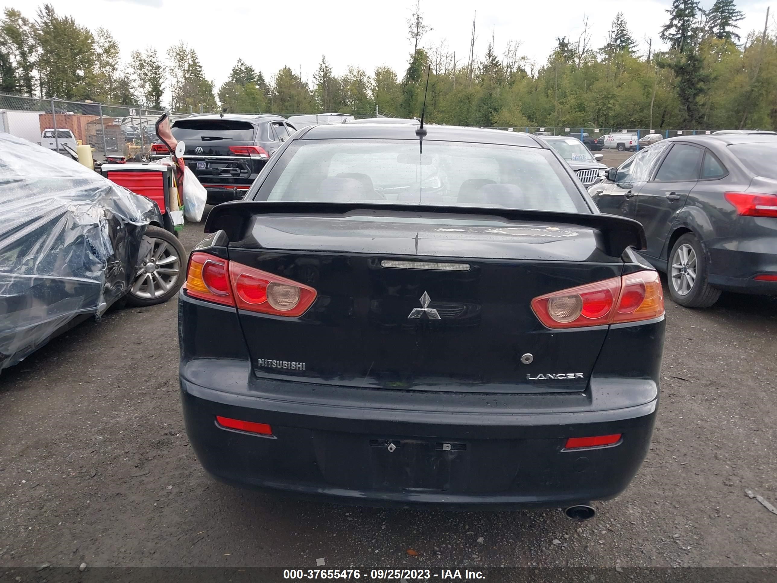 Photo 15 VIN: JA3AU26U89U003036 - MITSUBISHI LANCER 