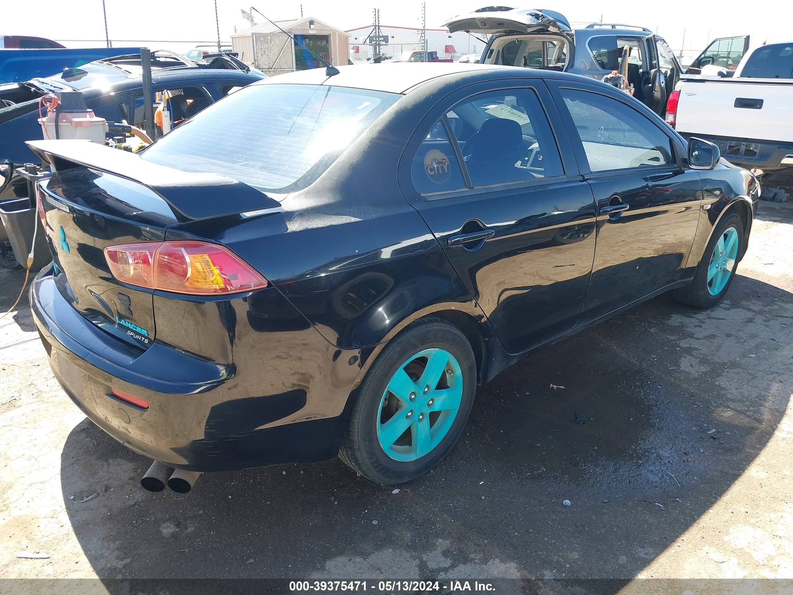 Photo 3 VIN: JA3AU26U89U008463 - MITSUBISHI LANCER 