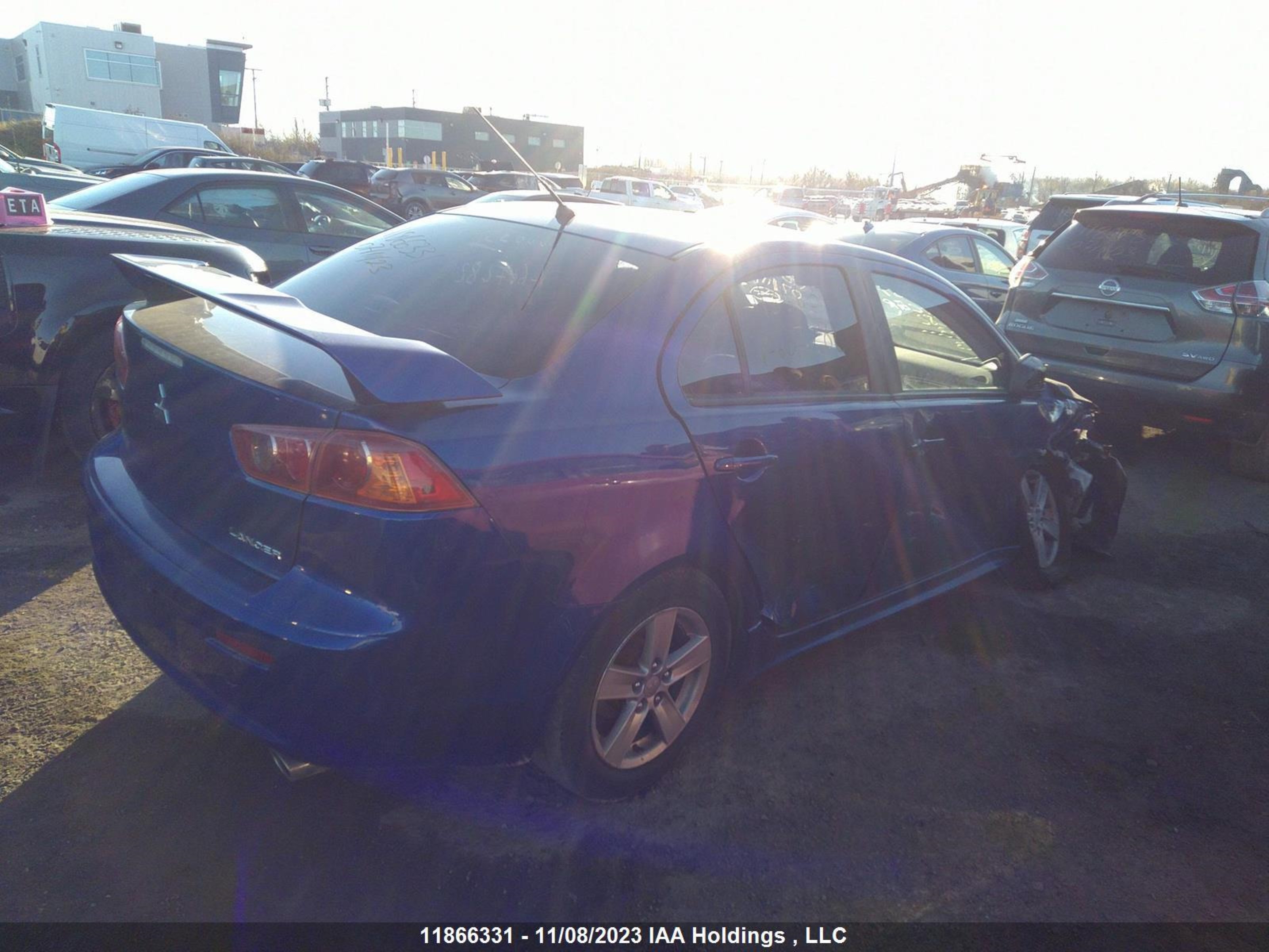 Photo 3 VIN: JA3AU26UX8U607282 - MITSUBISHI LANCER 