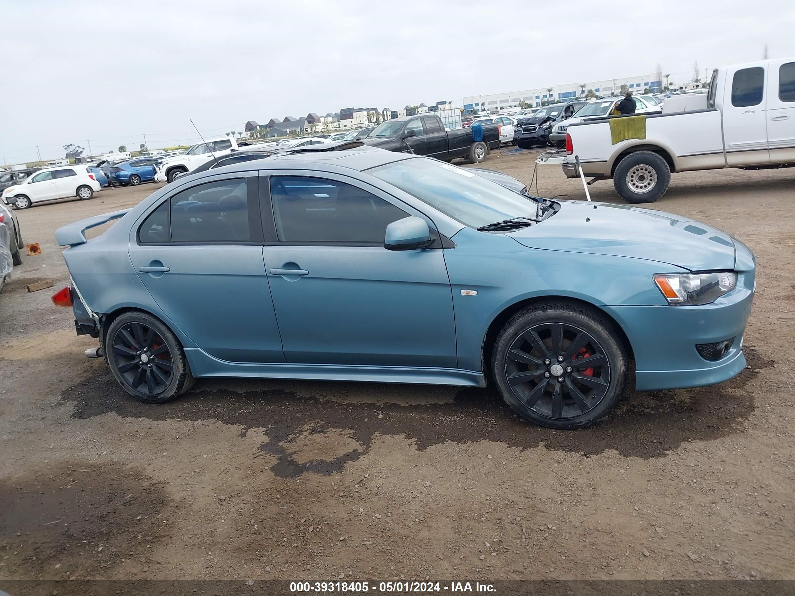 Photo 12 VIN: JA3AU86U38U047592 - MITSUBISHI LANCER 