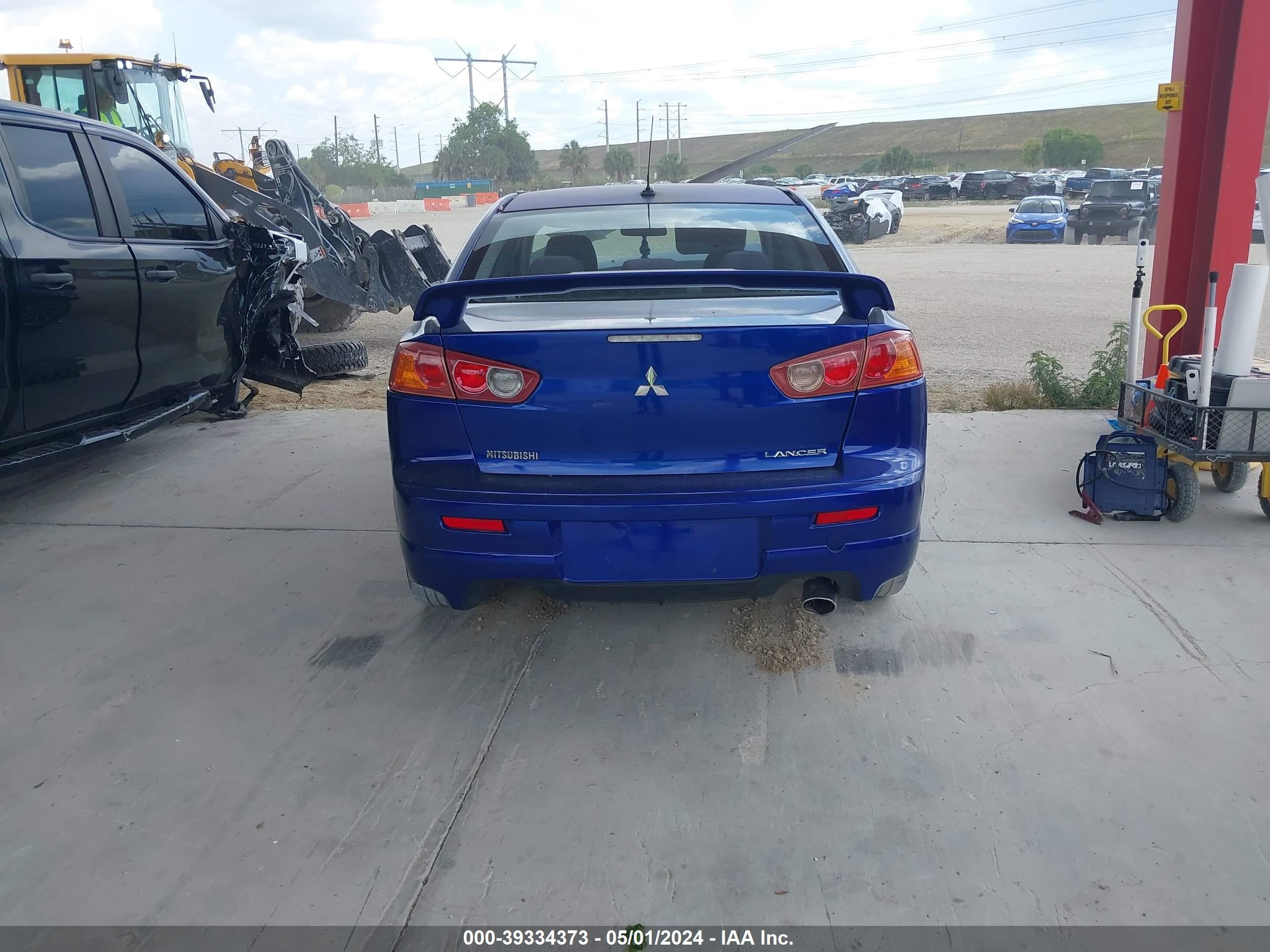 Photo 15 VIN: JA3AU86U48U013614 - MITSUBISHI LANCER 