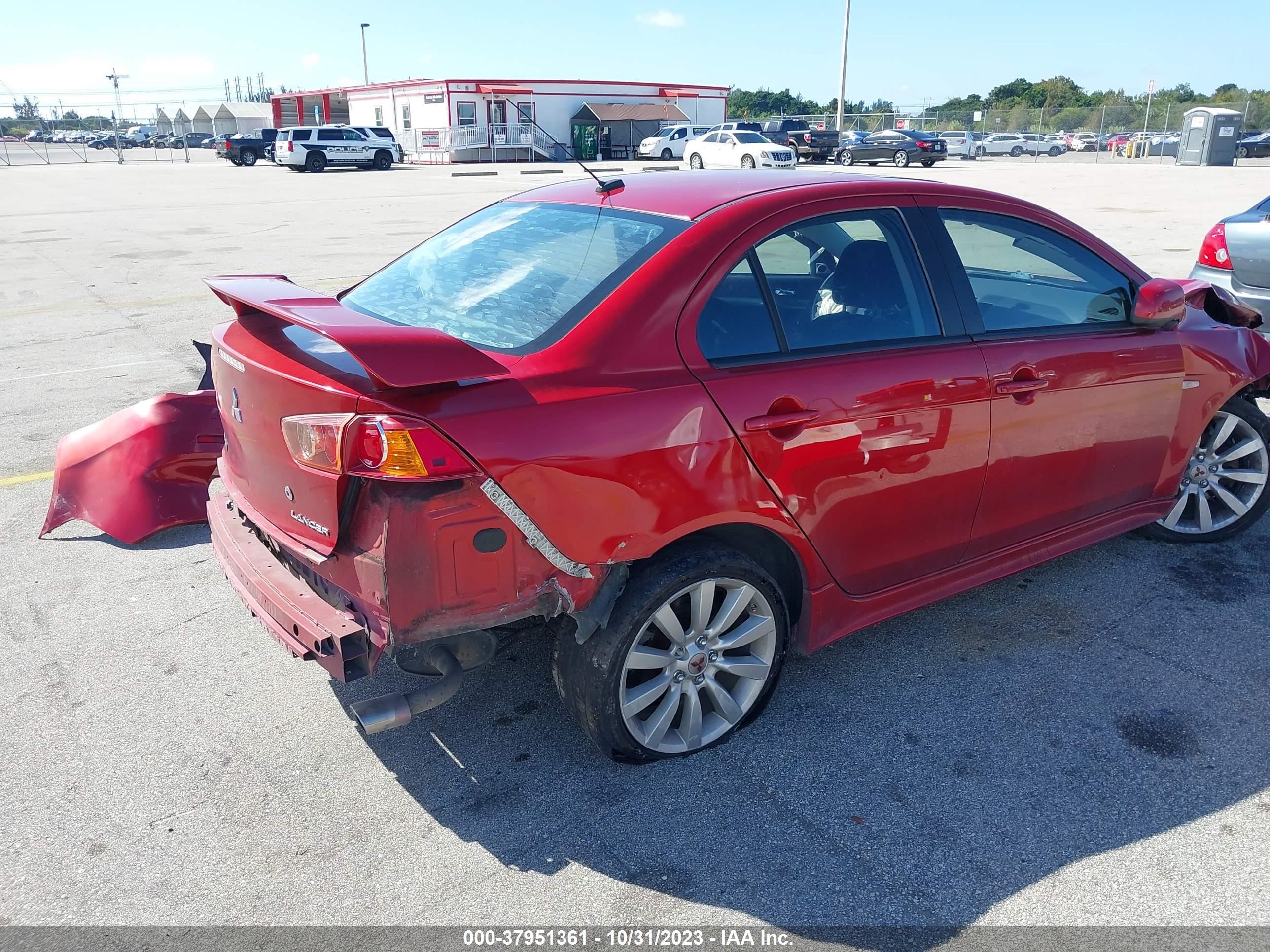 Photo 3 VIN: JA3AU86W19U037162 - MITSUBISHI LANCER 